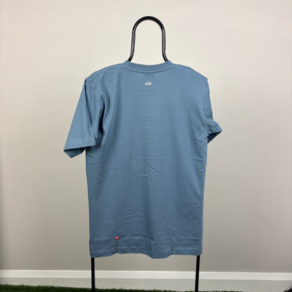 90s Nike Embroidered Crest T-Shirt Blue Small
