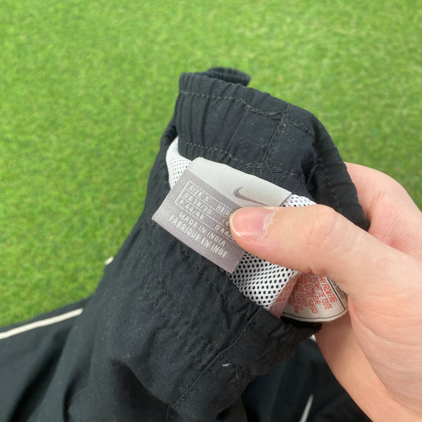00s Nike Piping Shorts Black Small