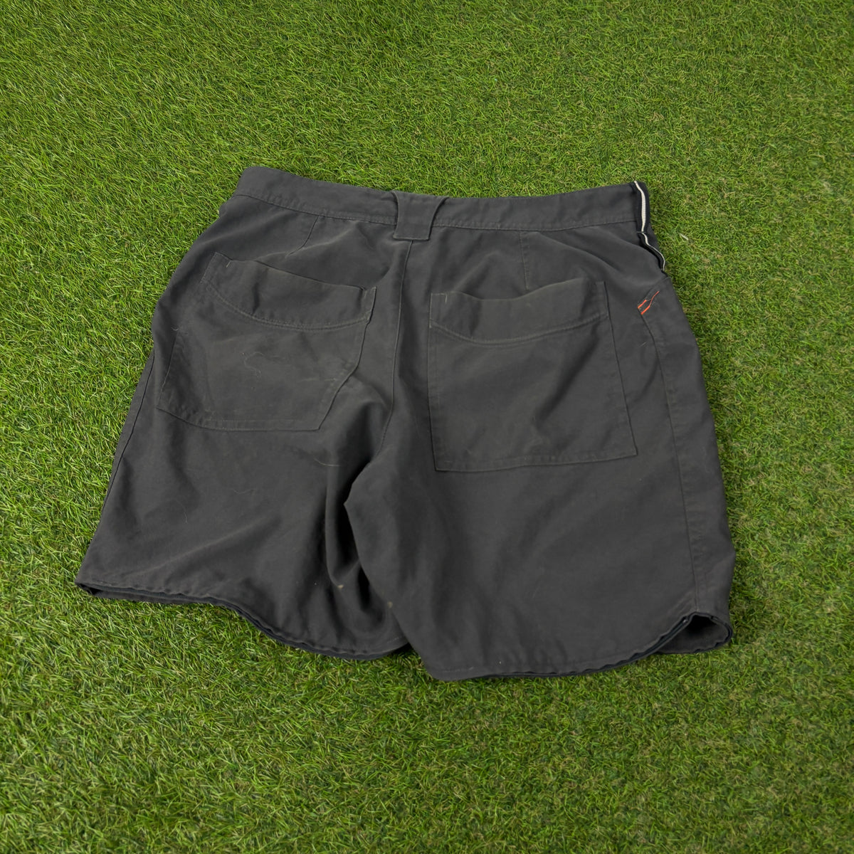 00s Nike ACG Cargo Shorts Grey Small