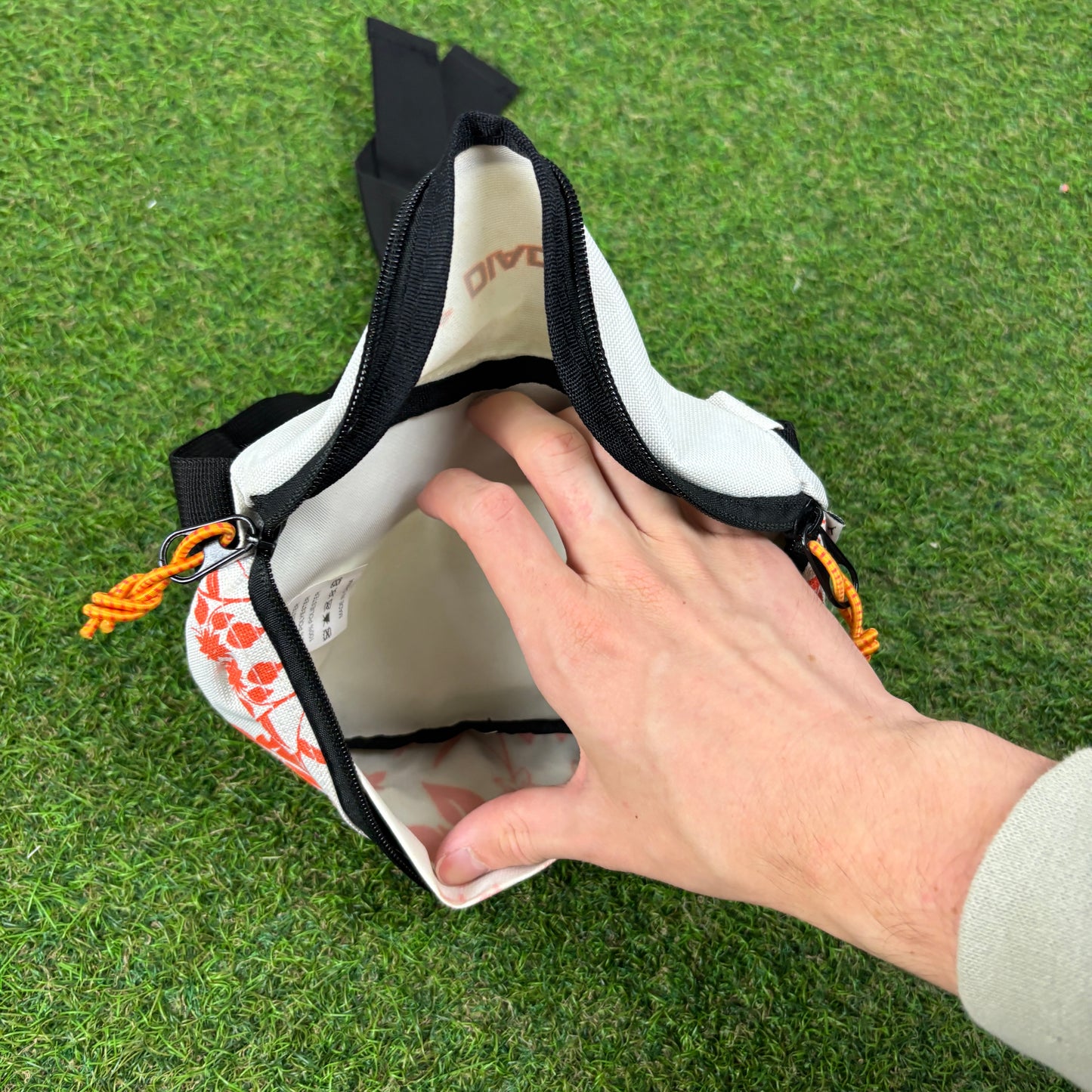 90s Diadora Waist Bag White