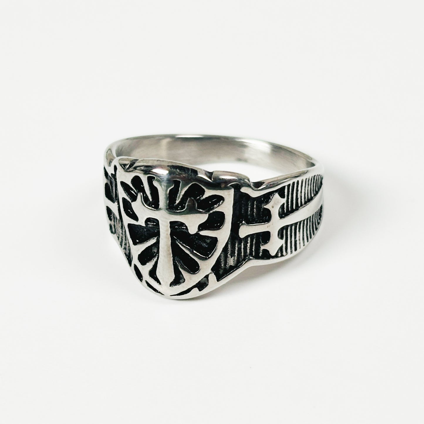 Vintage Knight Shield Ring Silver
