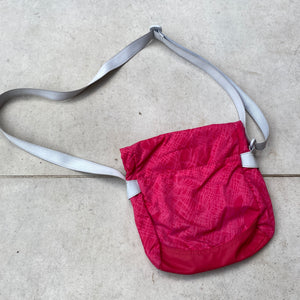 00s Nike Sling Shoulder Bag Pink – Clout Closet