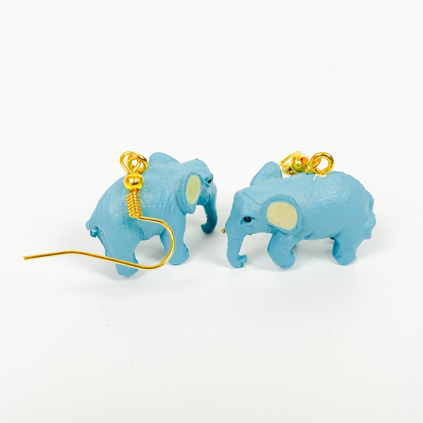 Vintage Retro Elephant Earrings Gold