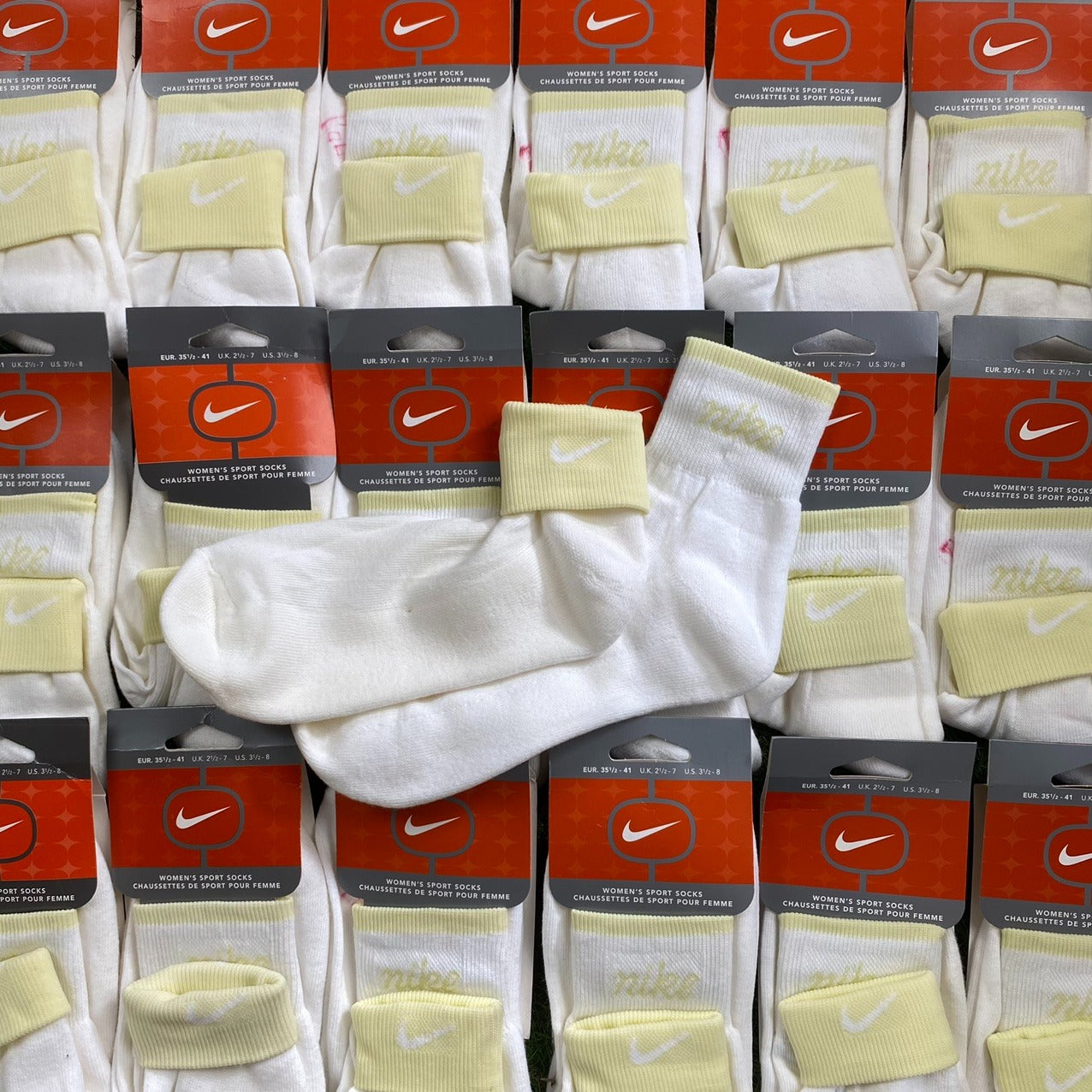 Vintage Nike Socks White Yellow