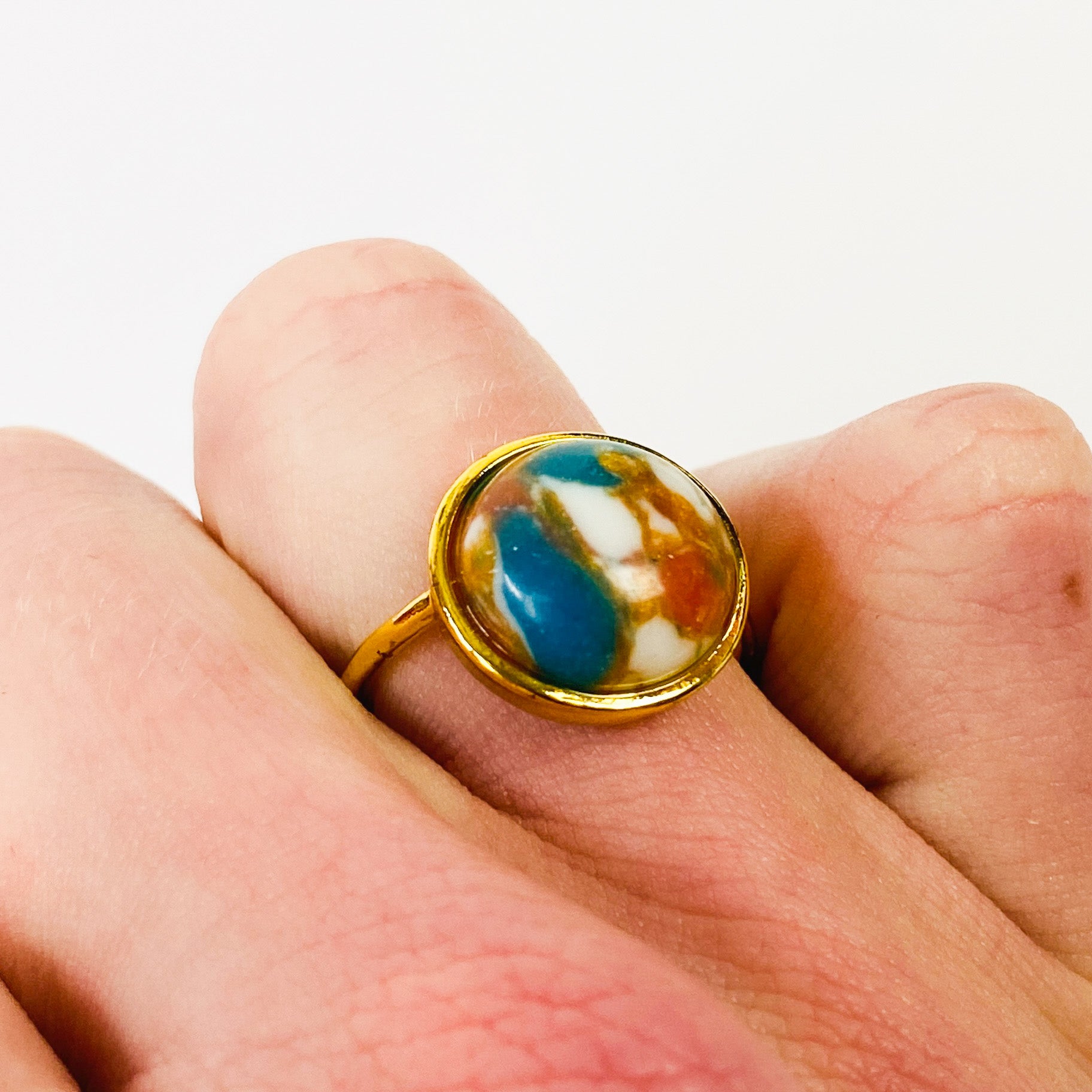 Retro Vintage Polished Stone Ring Gold