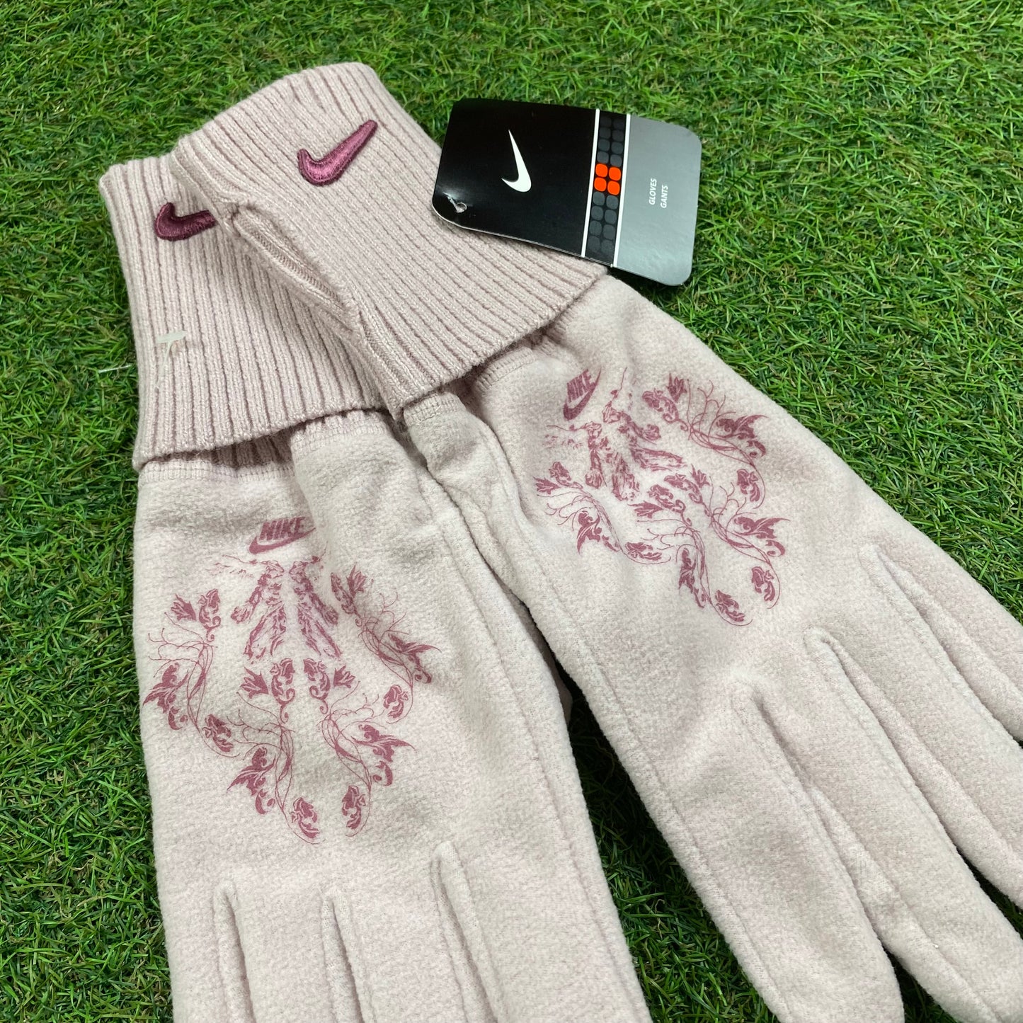 Vintage Nike Fleece Gloves Pink