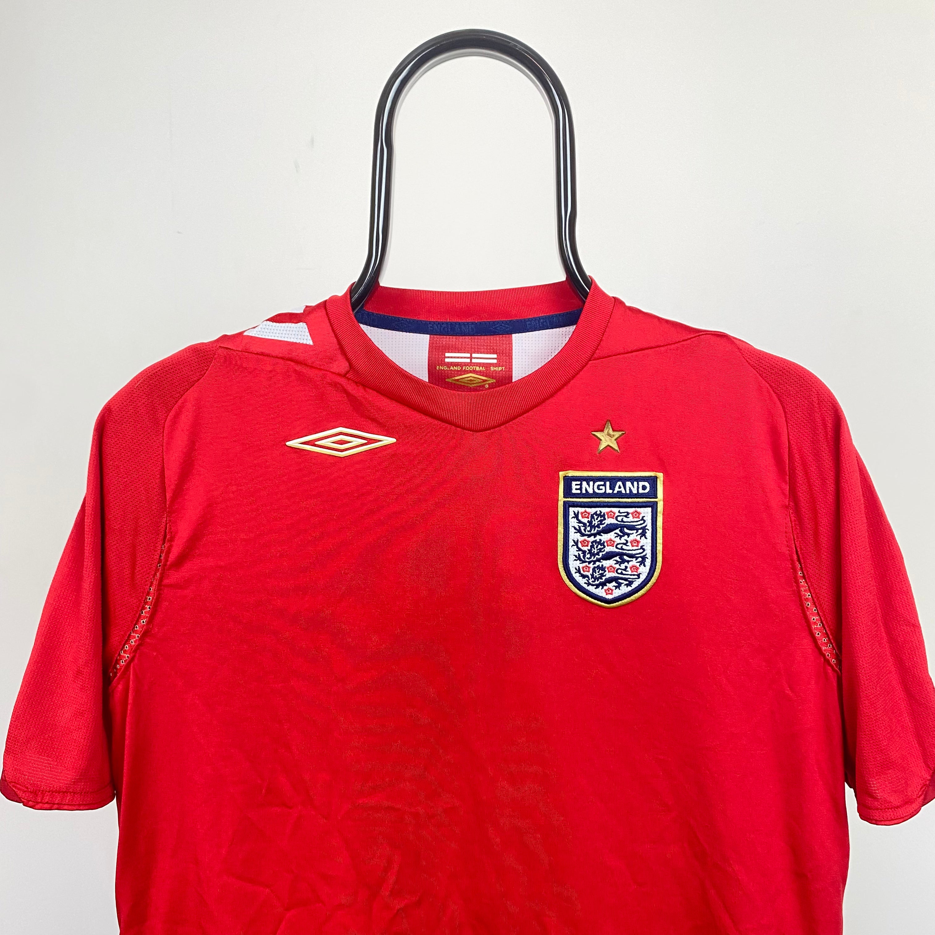 Retro Umbro England Football Shirt T-Shirt Red Small