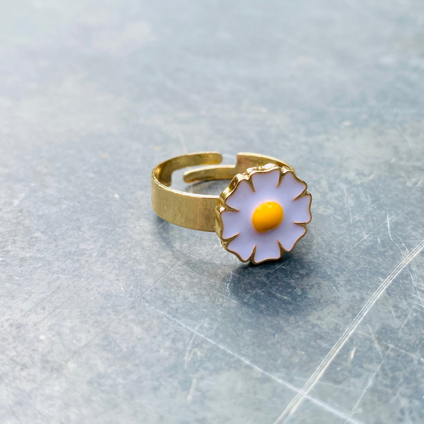 Adjustable Daisy Flower Ring Gold