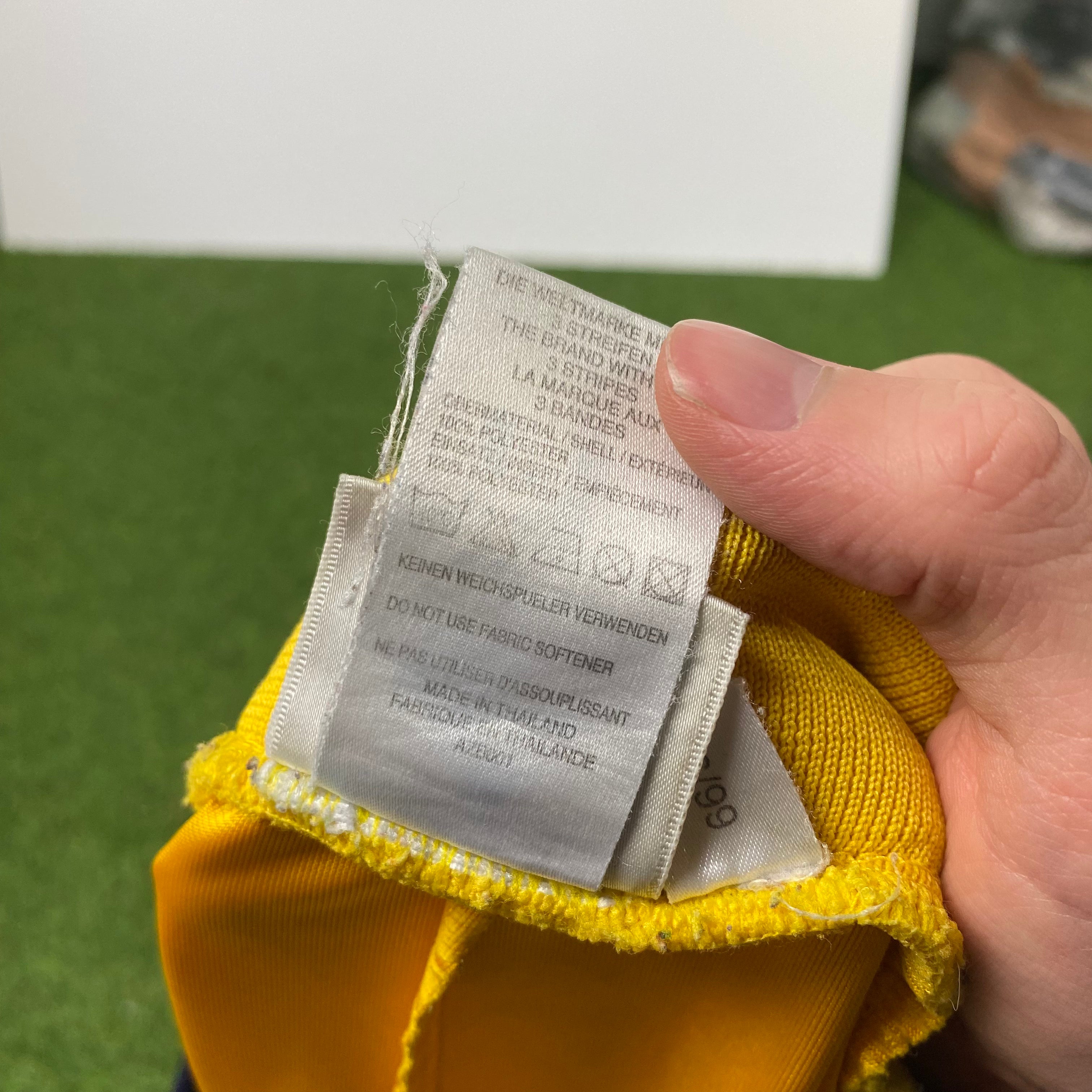 adidas nmd yellow 90