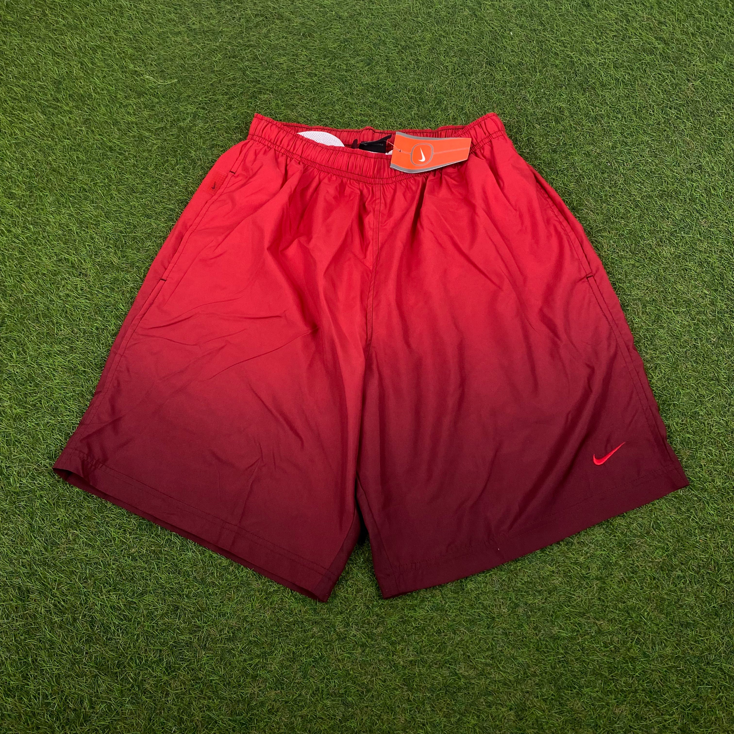 00s Nike Shorts Ombré Red Medium