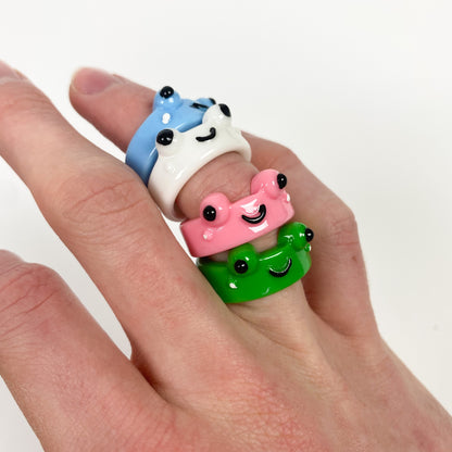 Retro Chunky Frog Ring White