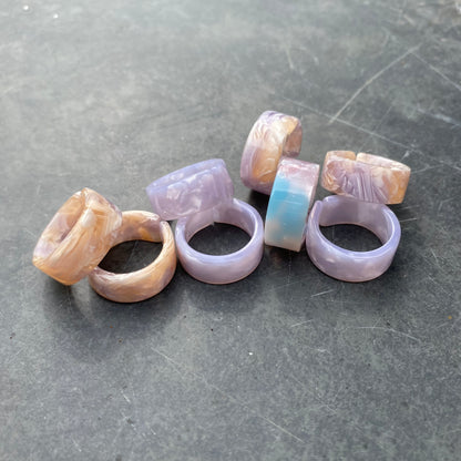 Adjustable Chunky Band Ring Peach/Purple