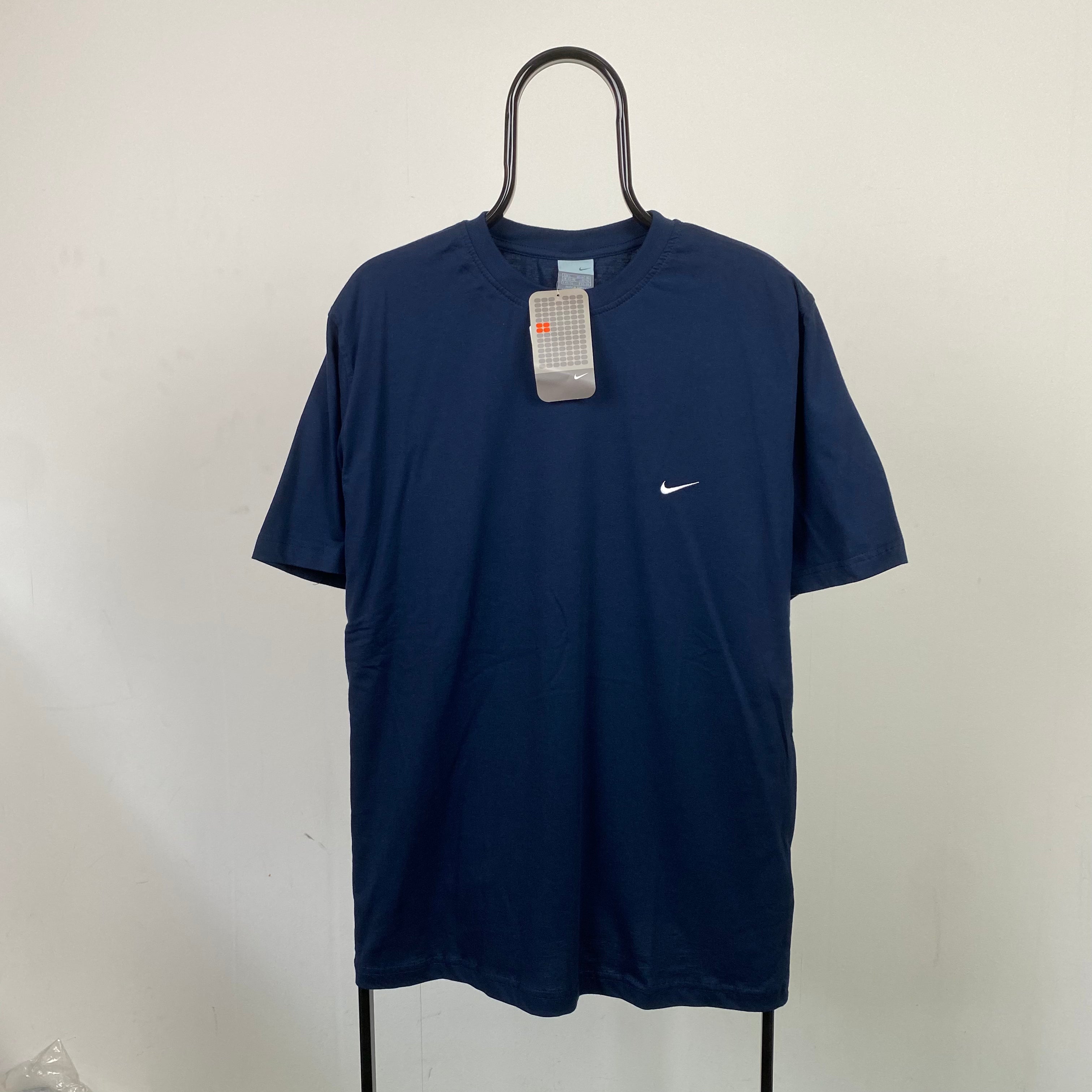 00s Nike T-Shirt Dark Blue Small