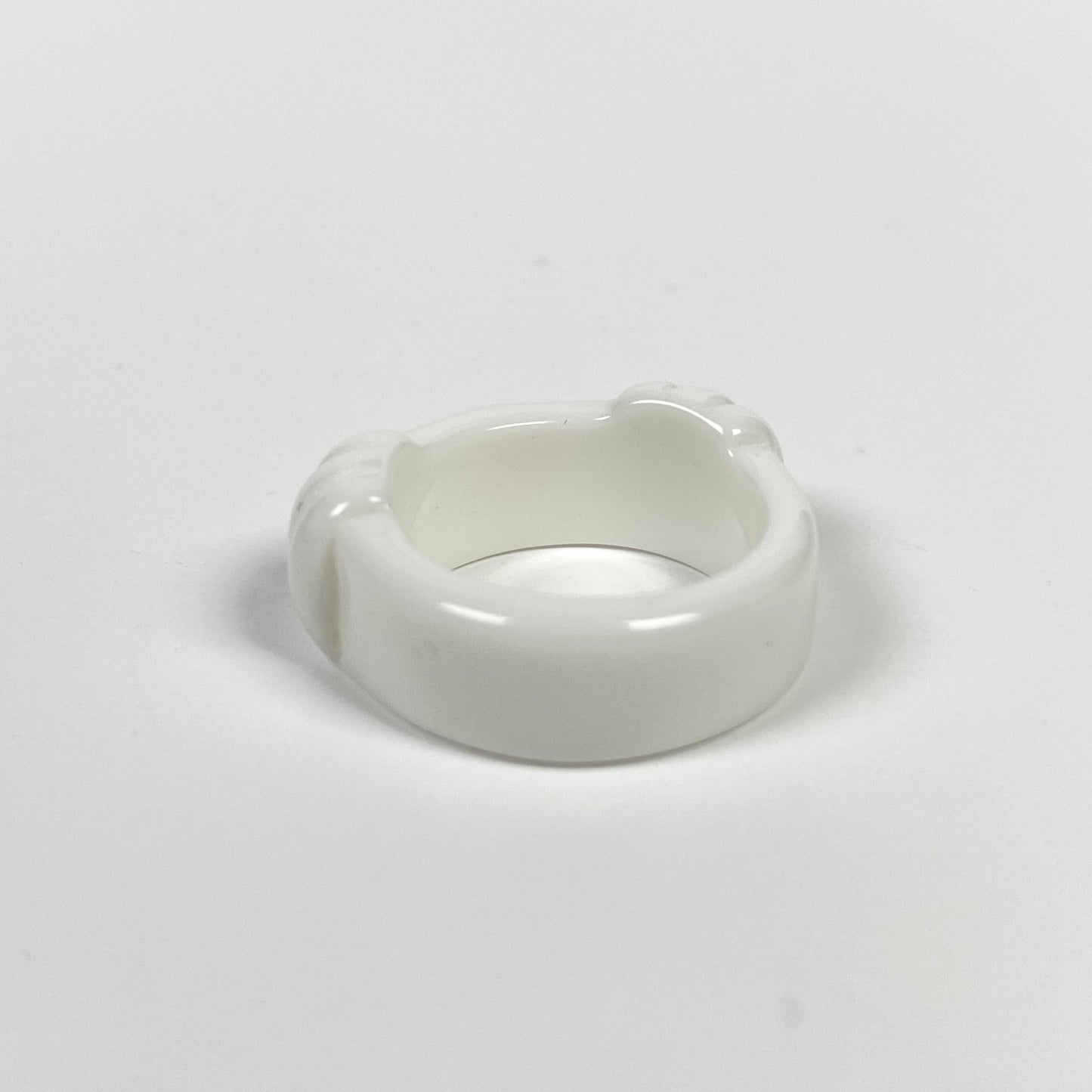 Retro Chunky Octopus Ring White