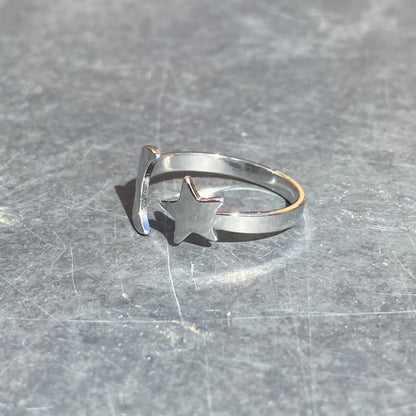 Adjustable Star & Moon Ring Silver