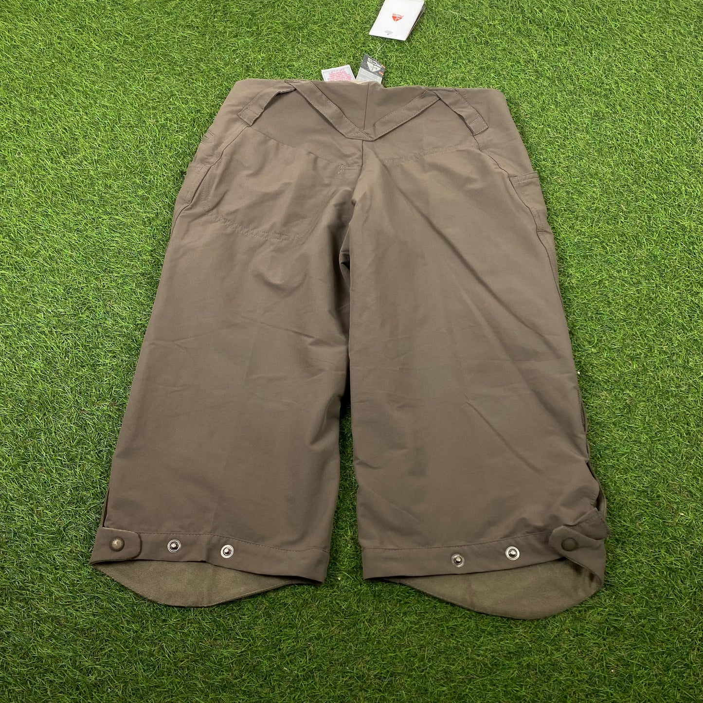 90s Nike ACG Cargo Shorts Brown Small