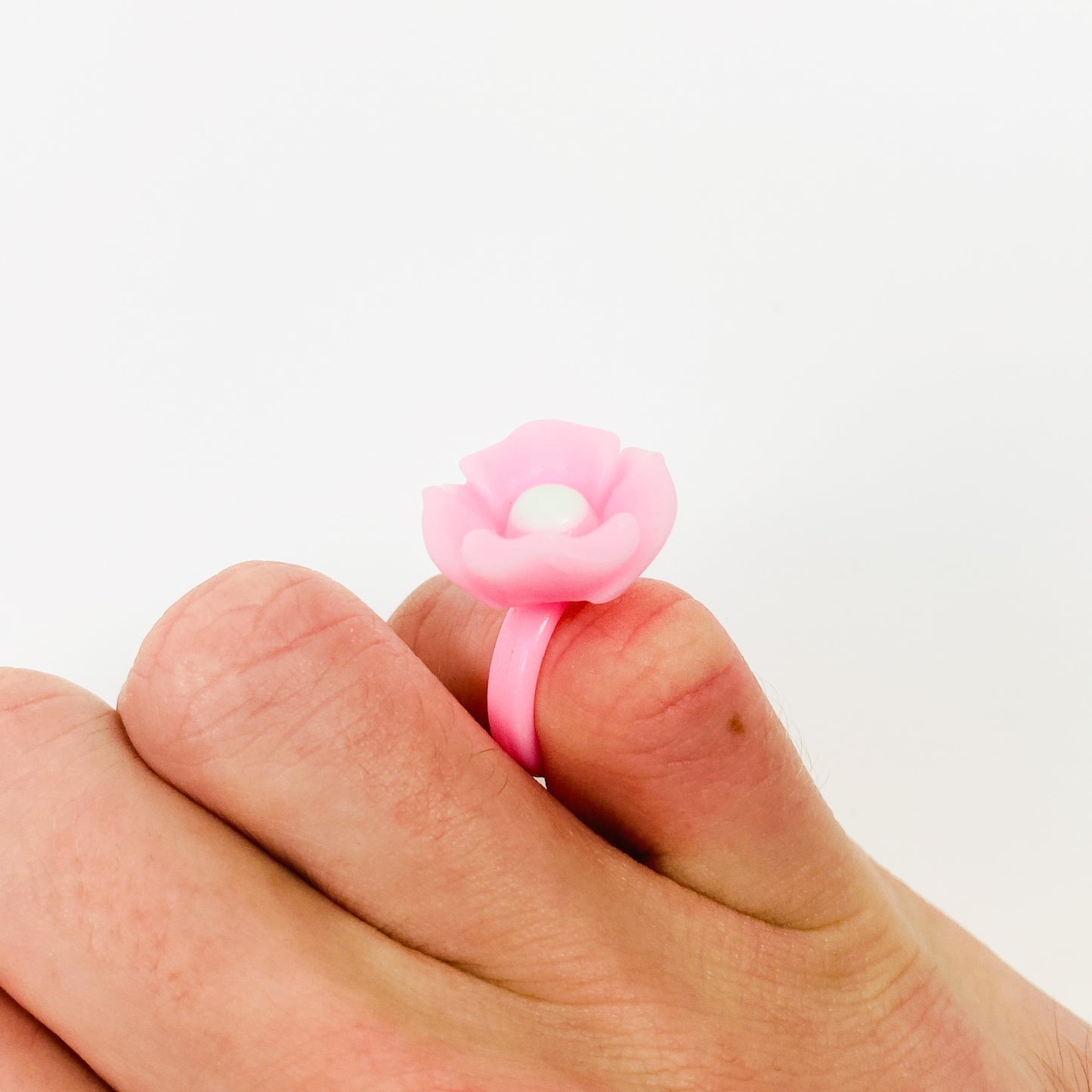 Vintage Retro Adjustable Flower Ring Pink