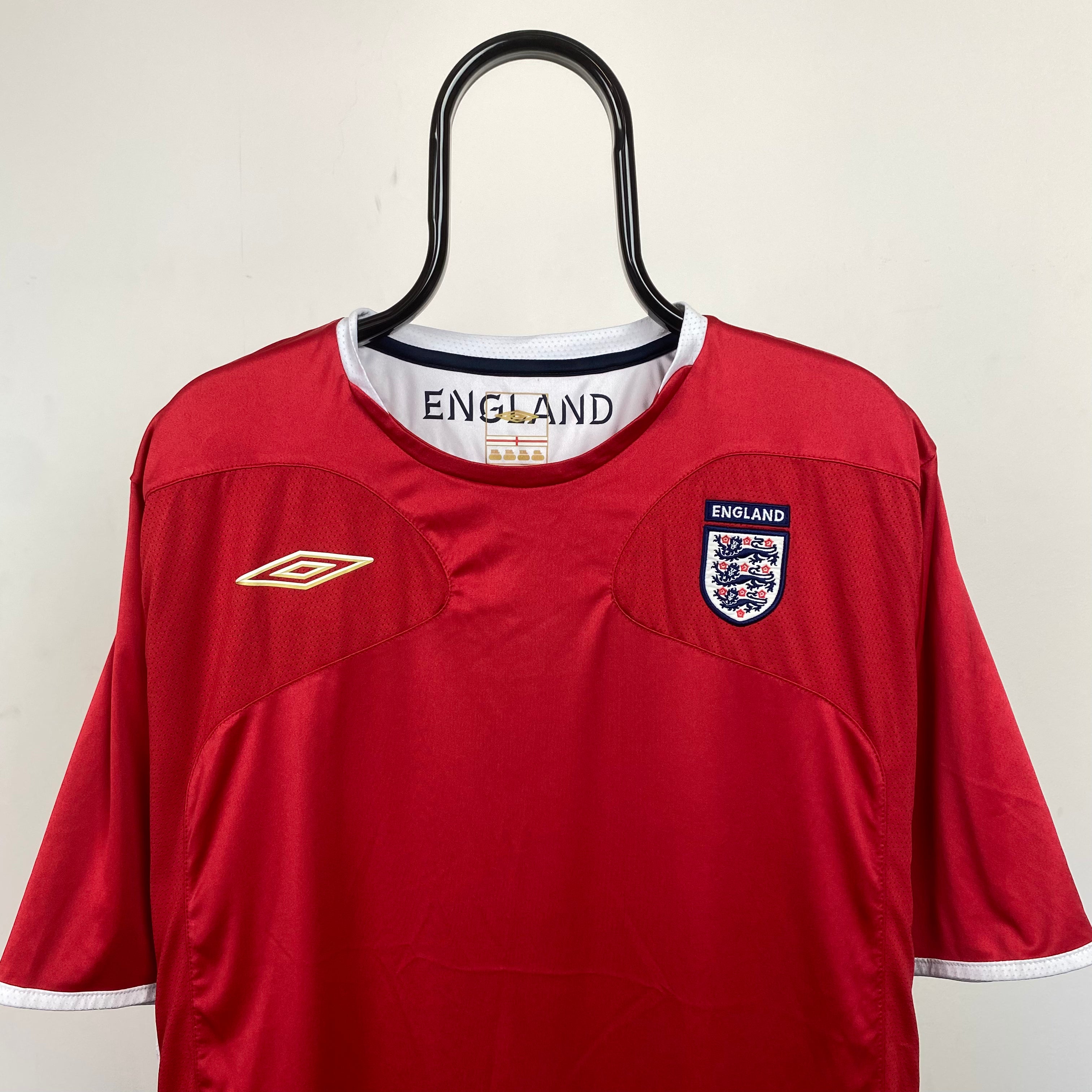 Retro Umbro England Football Shirt T-Shirt Red XXL – Clout Closet
