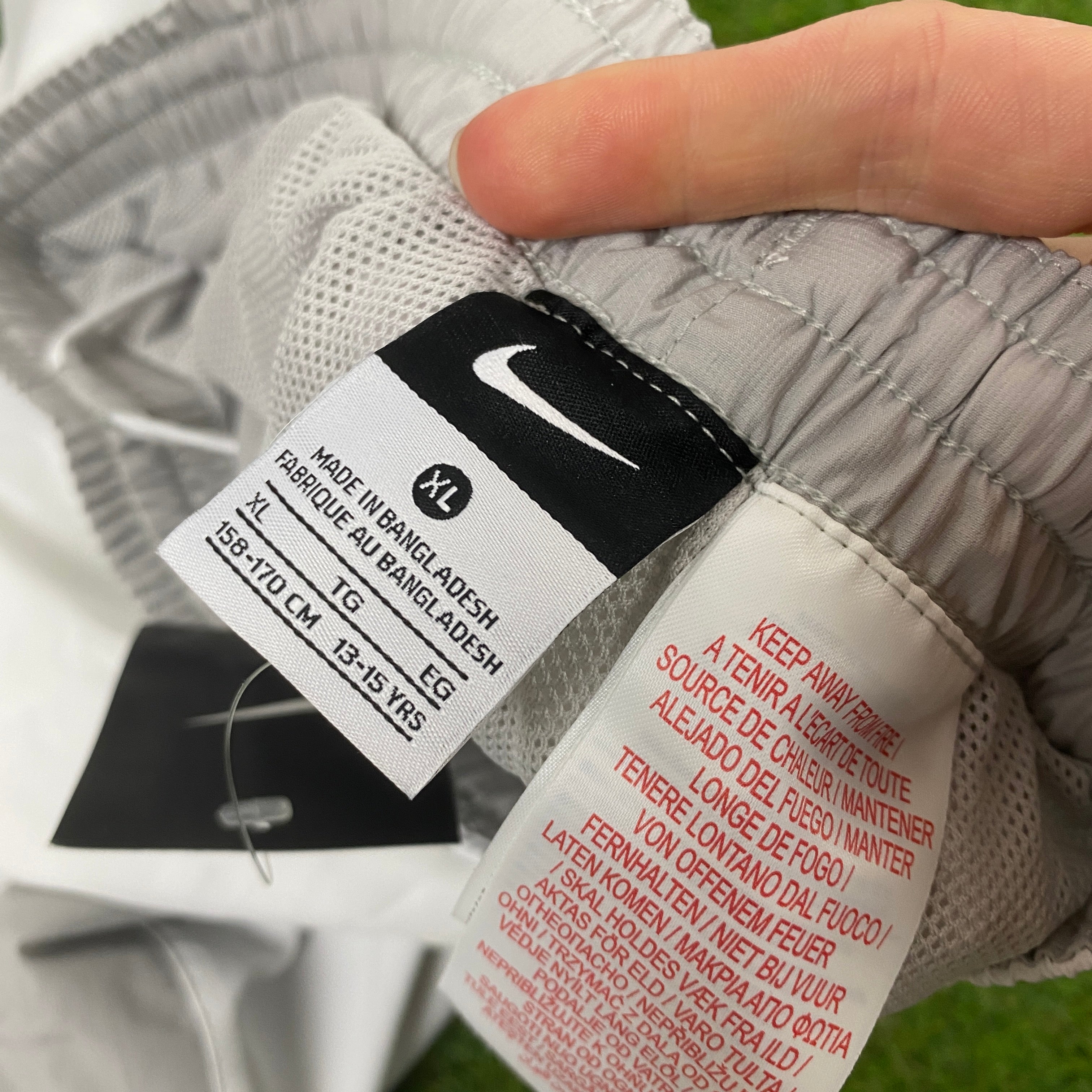 00s Nike Shorts Grey Small – Clout Closet