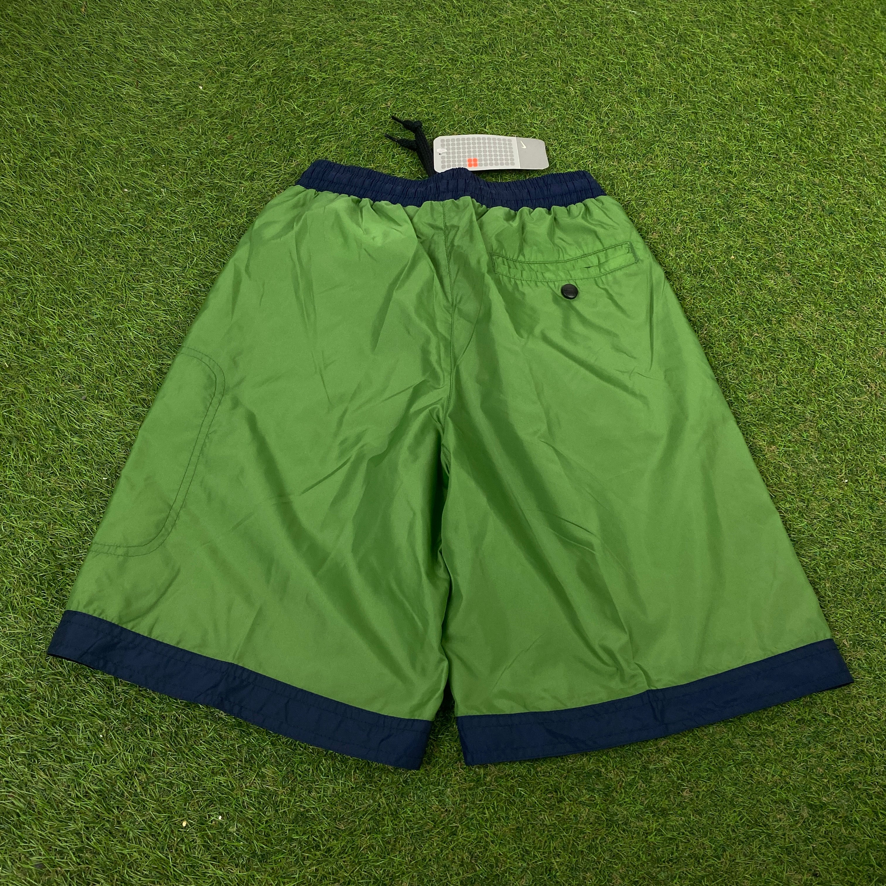 00s Nike Shorts Green XS