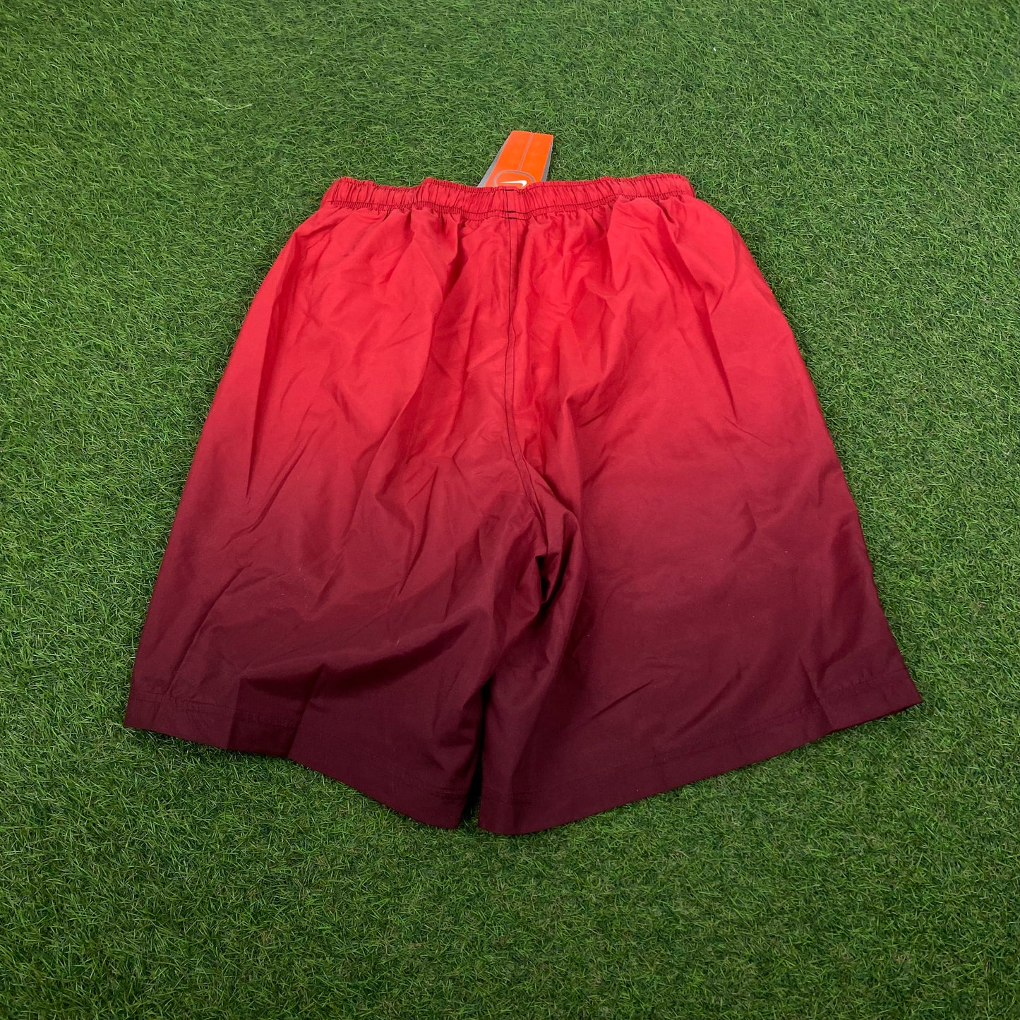 00s Nike Shorts Ombré Red Medium