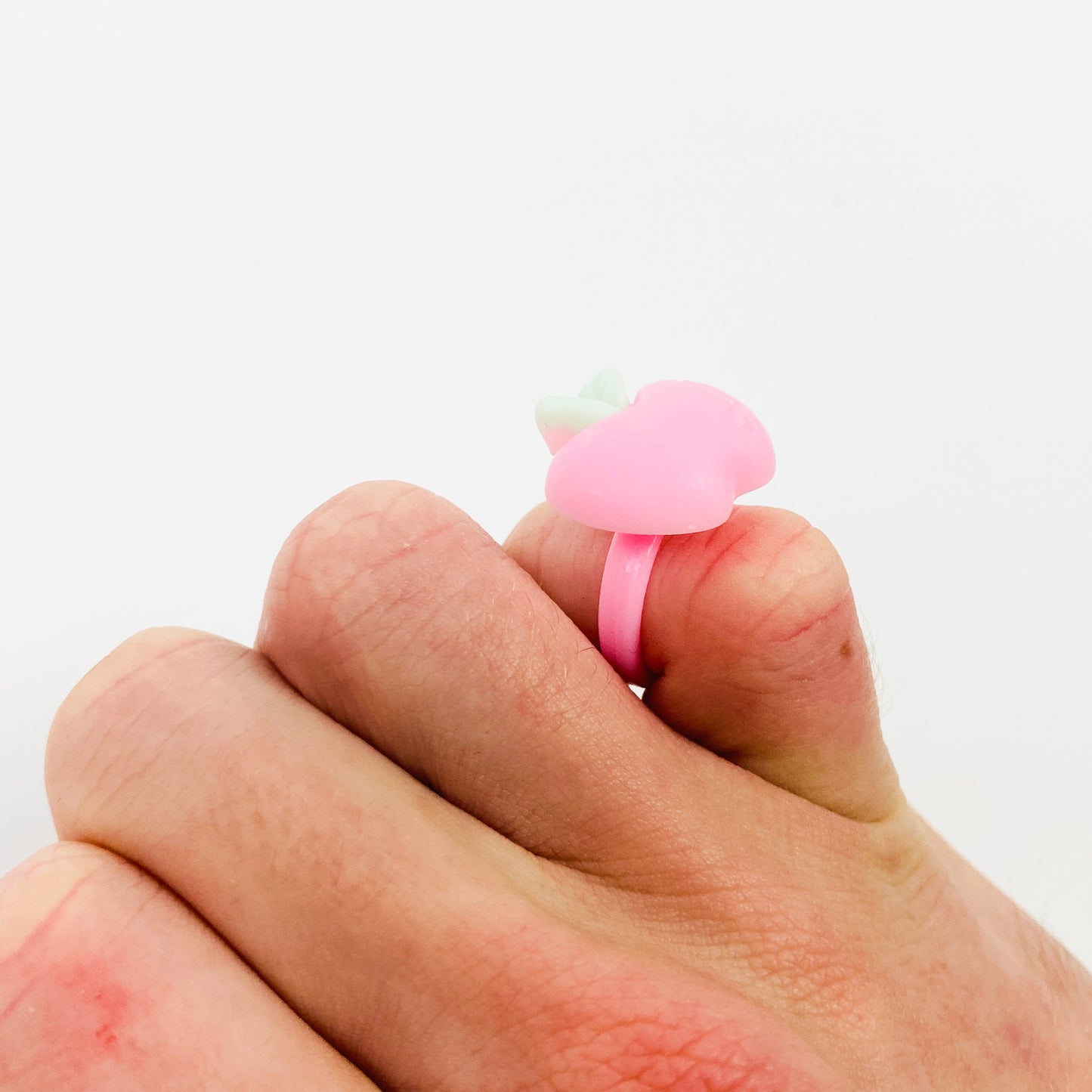 Vintage Retro Adjustable Apple Ring Pink