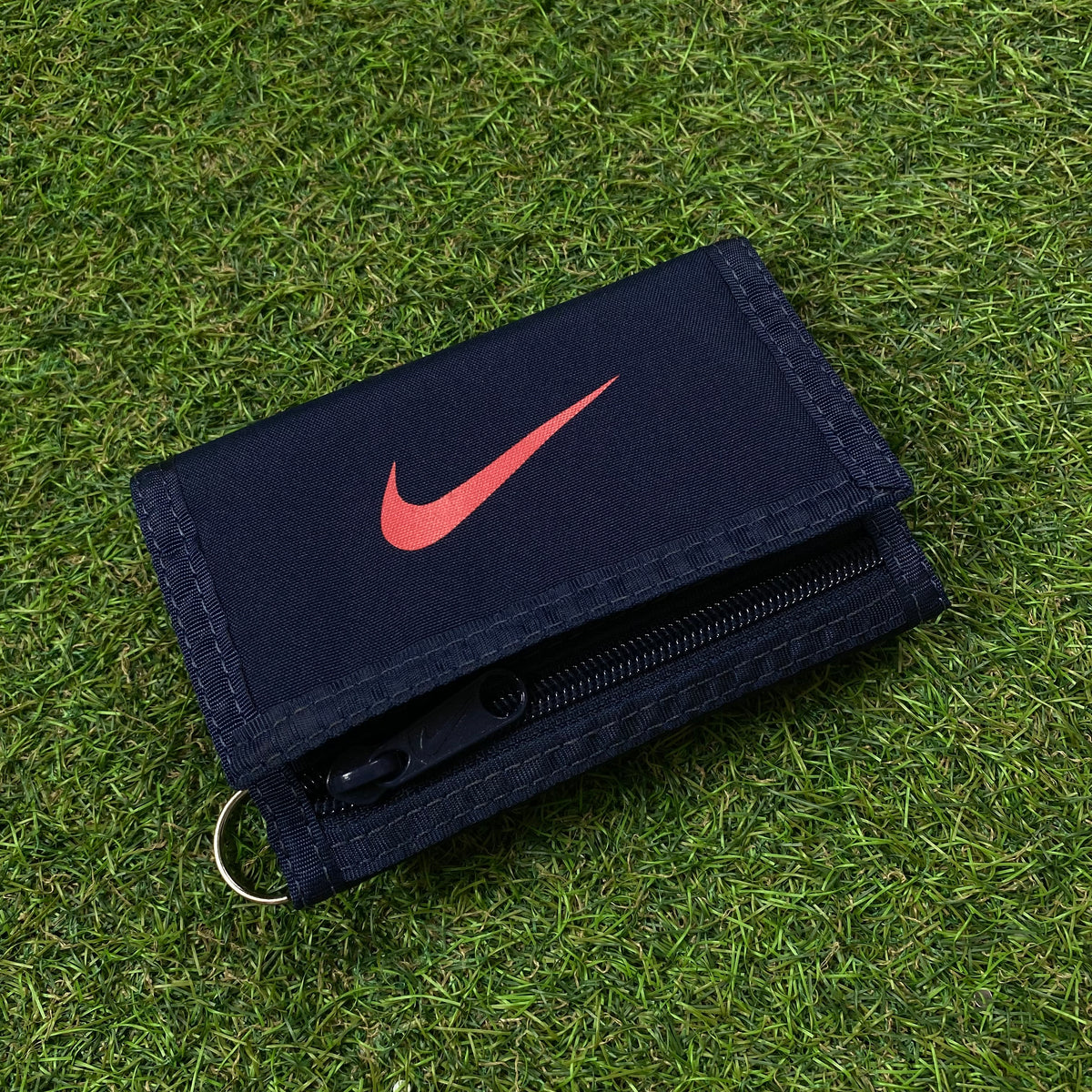 Vintage Nike Wallet Card Holder Clout Closet