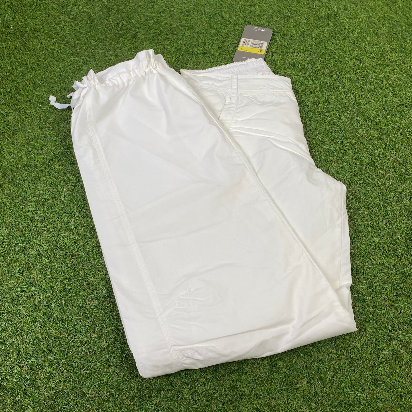 00s Nike Parachute Joggers White Large