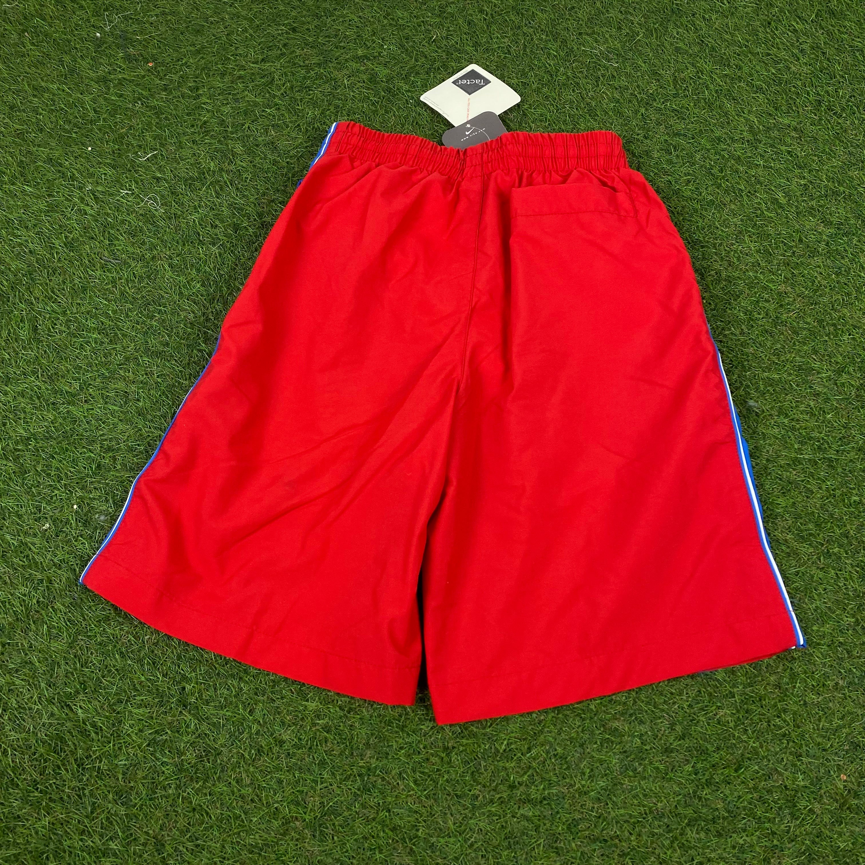 Vintage Nike Shorts Red XS