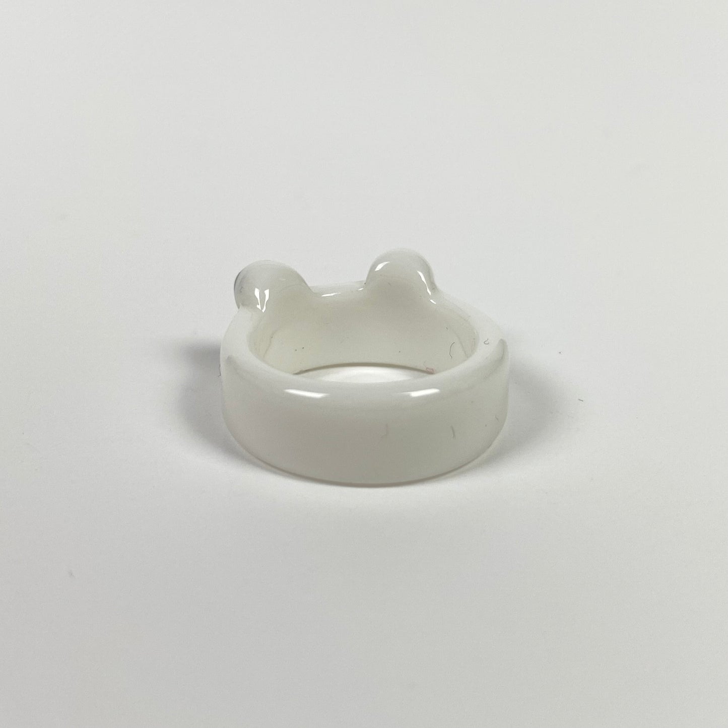 Retro Chunky Frog Ring White