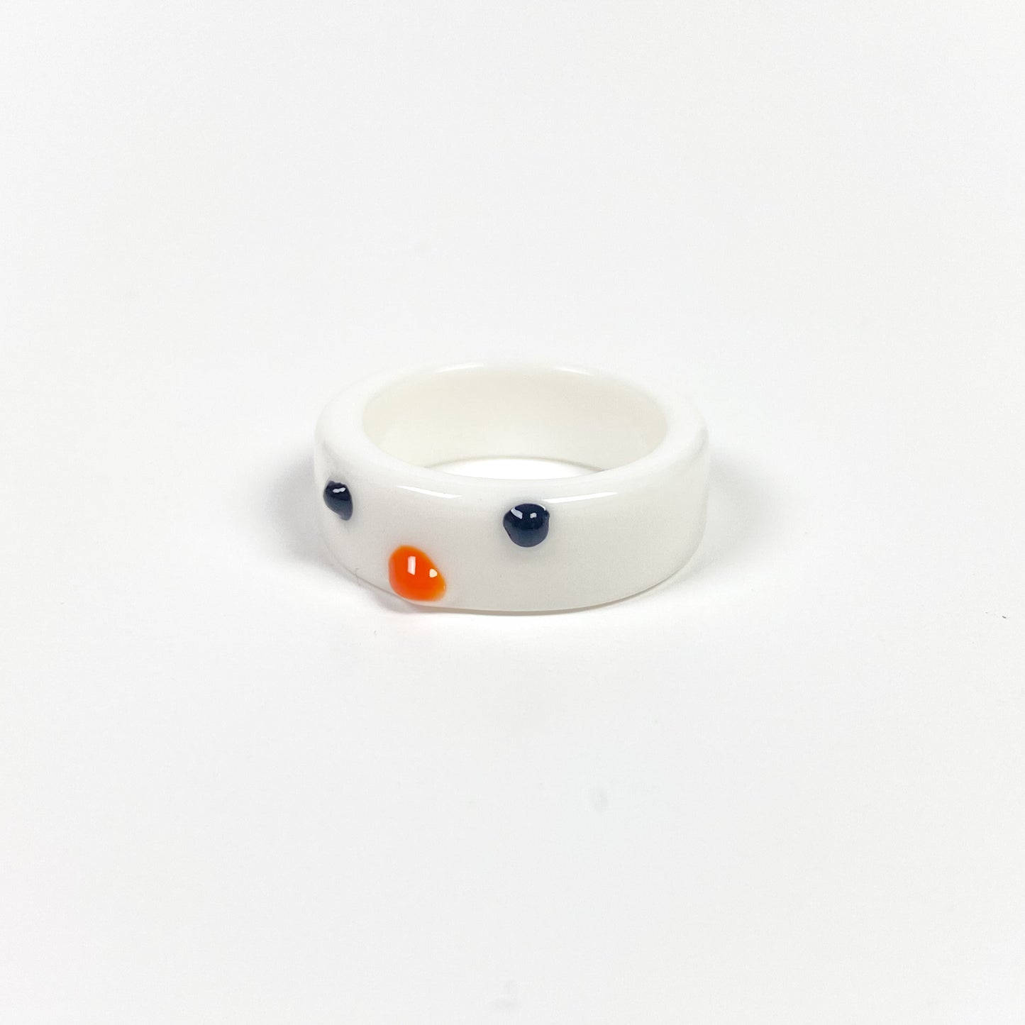 Retro Chunky Chick Ring White