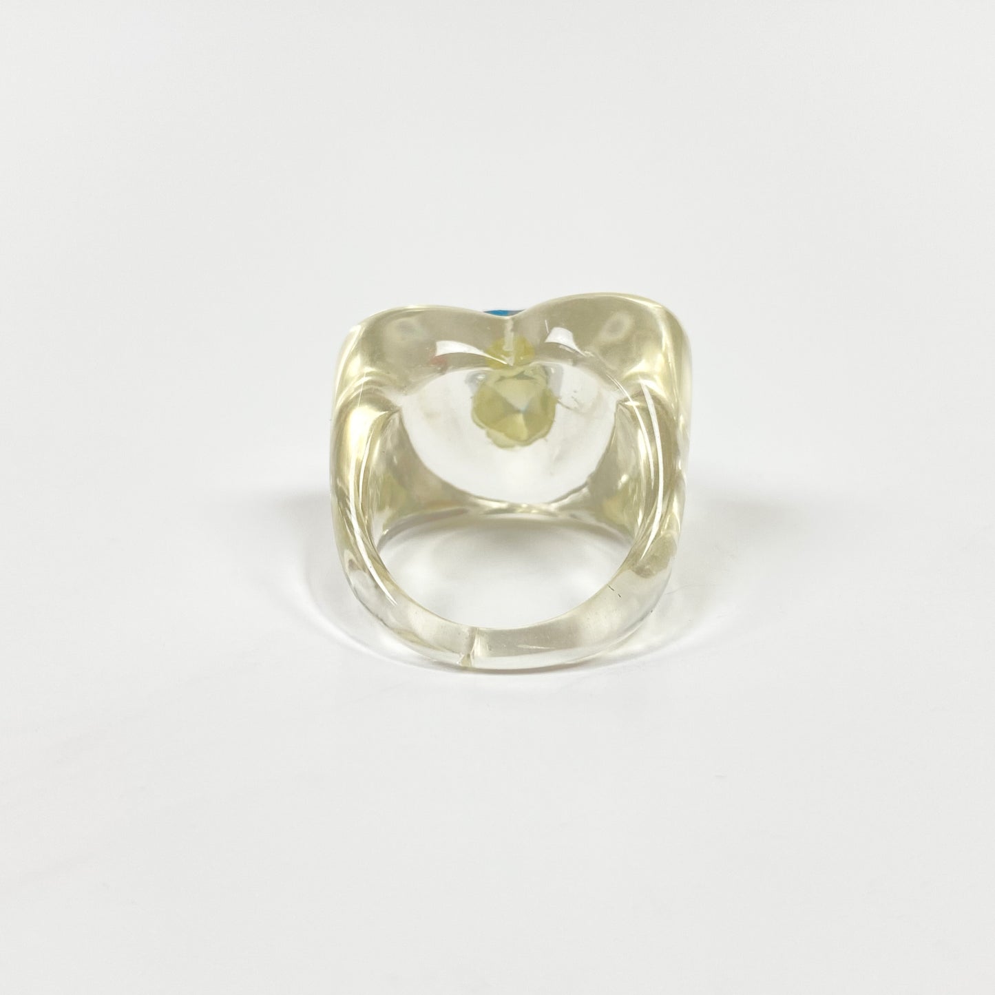 Retro Chunky Heart Ring Clear