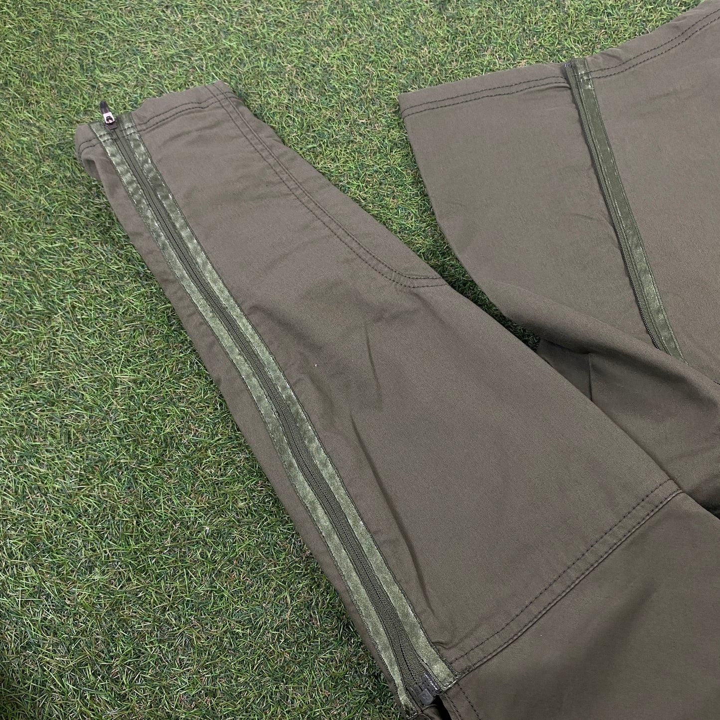 00s Nike Parachute Cargo Joggers Green Medium