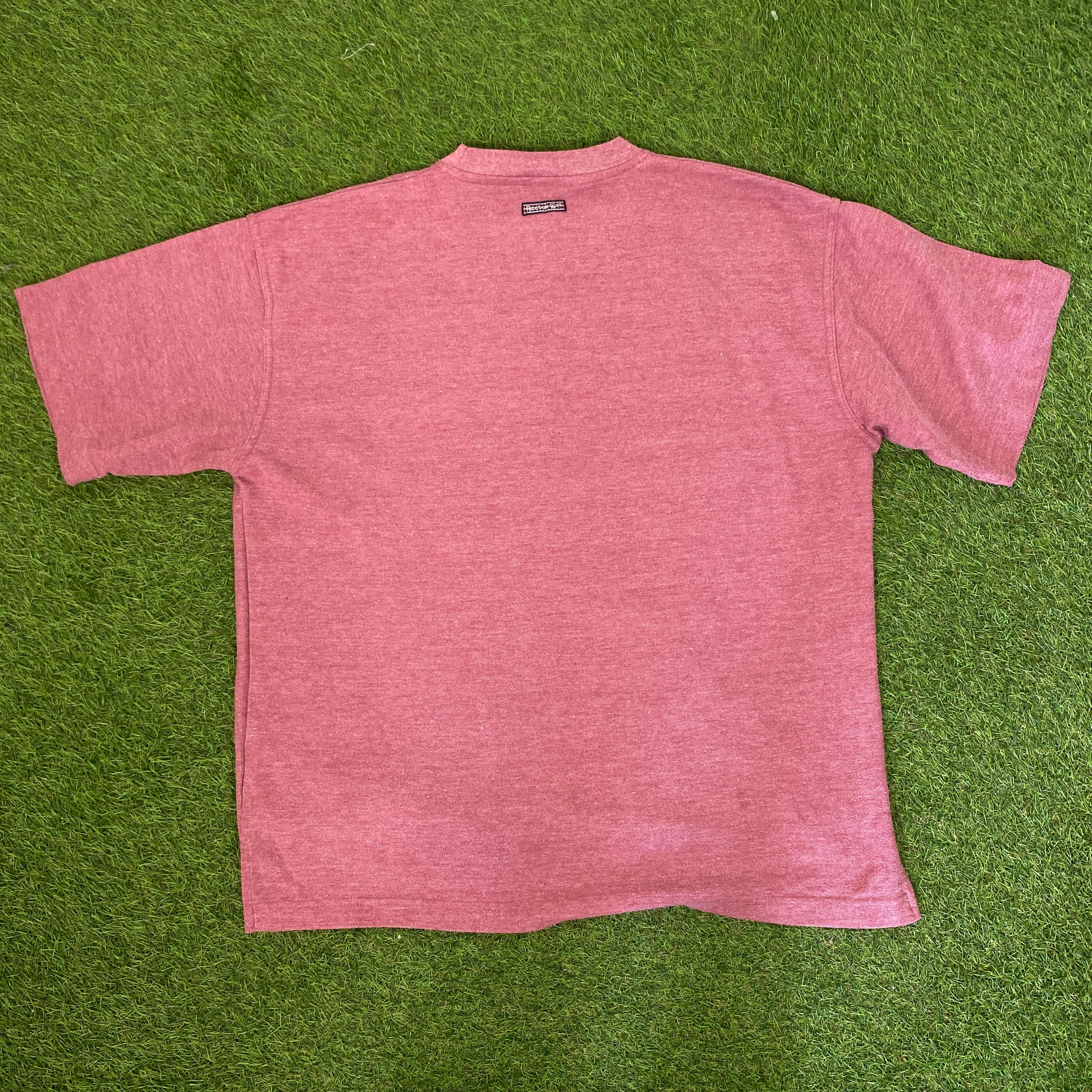 Retro Reebok T-Shirt & Shorts Set Red Large