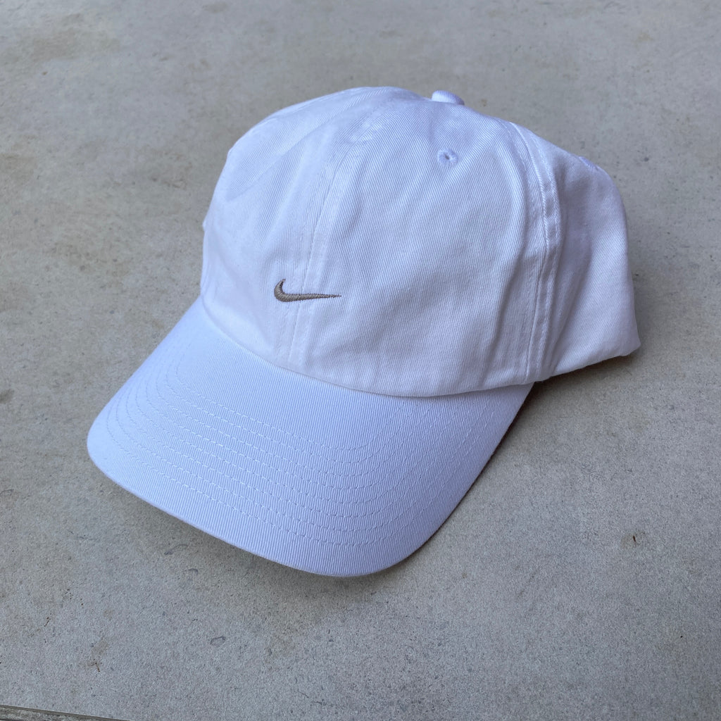 00s Nike Hat White Brown