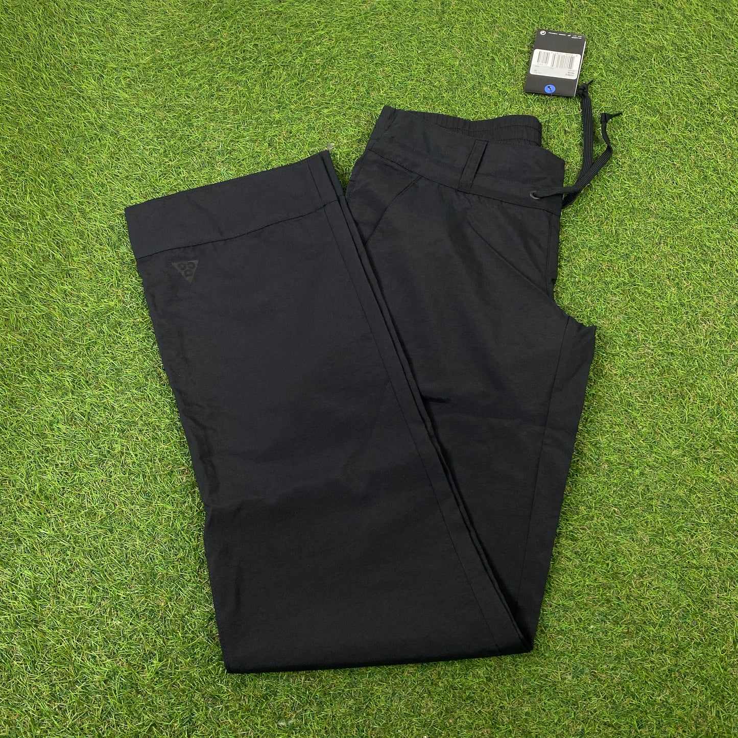 00s Nike ACG Cargo Trousers Joggers Black Medium