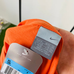 00s Nike T-Shirt Orange Medium
