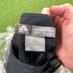 90s Nike ACG Cargo Shorts Black Medium