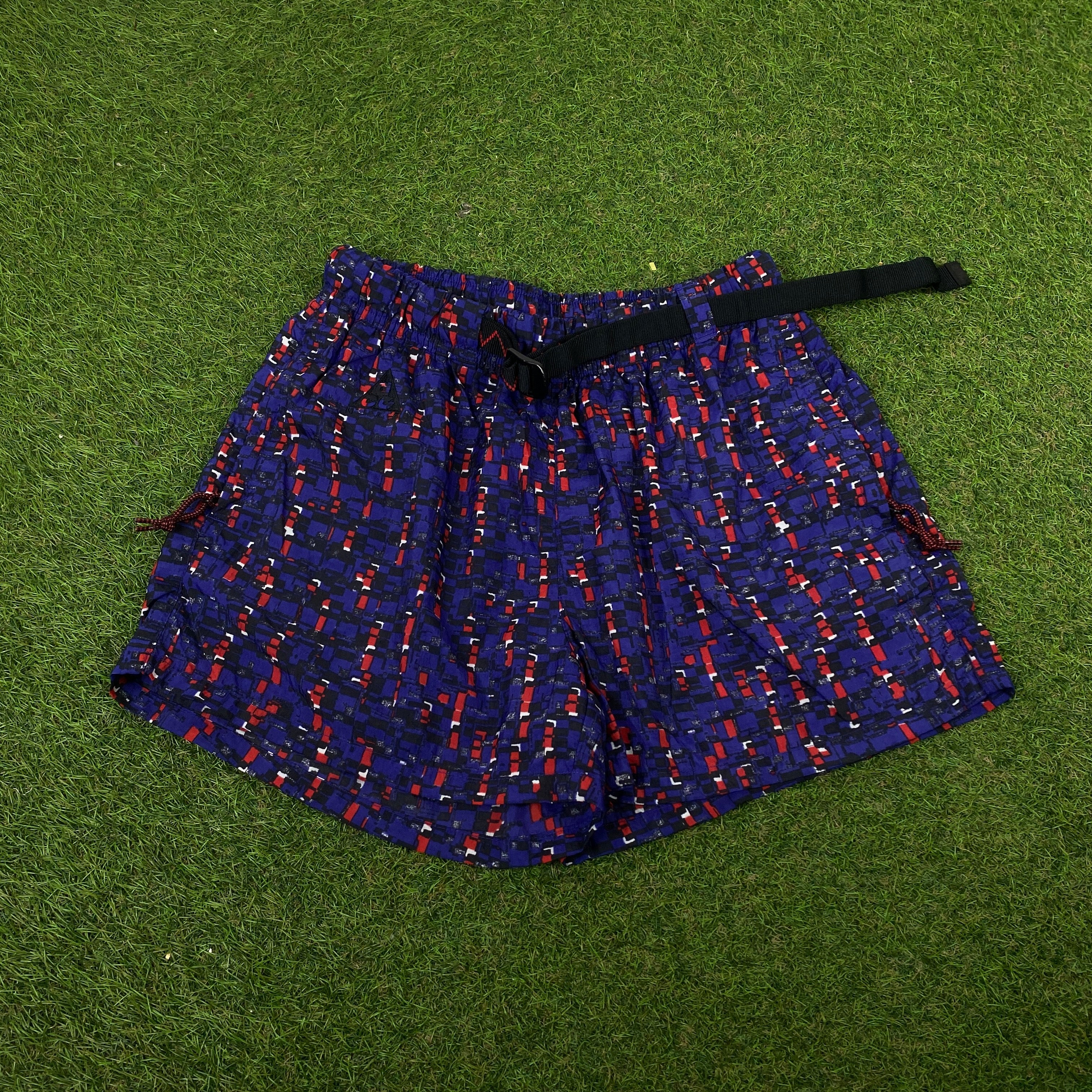 00s Nike ACG Shorts Blue Small